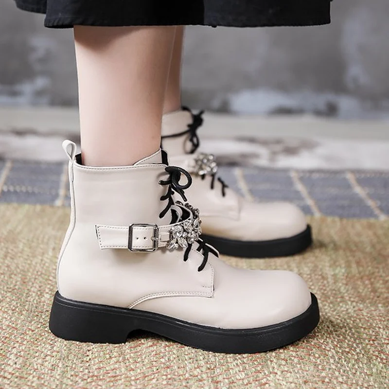 2021 Fashion Rhinestone Side Zipper Buckle Boots Ladies Solid Color Flat Non-slip Winter Keep Warm Lacing Comfortable Bare Boots