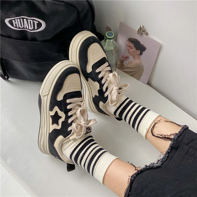 2023 Women Shoes Designers  Woman Sneakers Zapatillas Mujer Lace Up Comfort Running Shoes for Girls Light Man Shoes