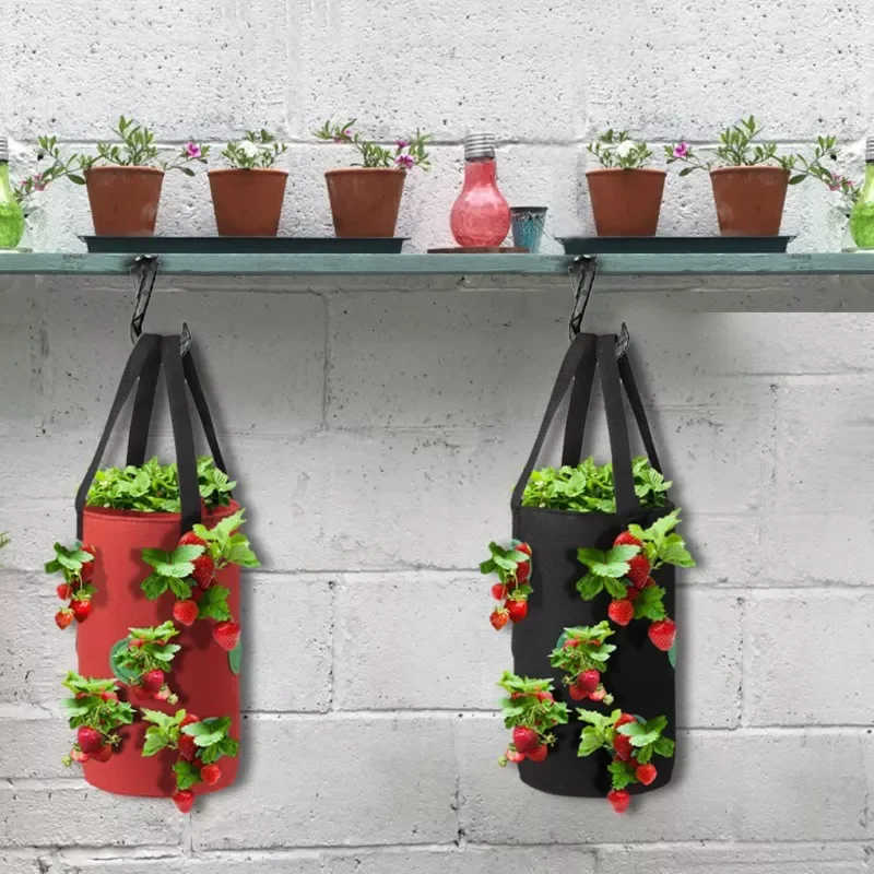 

2022 New greenhouse vertical garden hanging plant bag Strawberry non-woven vegetable potato planting bag