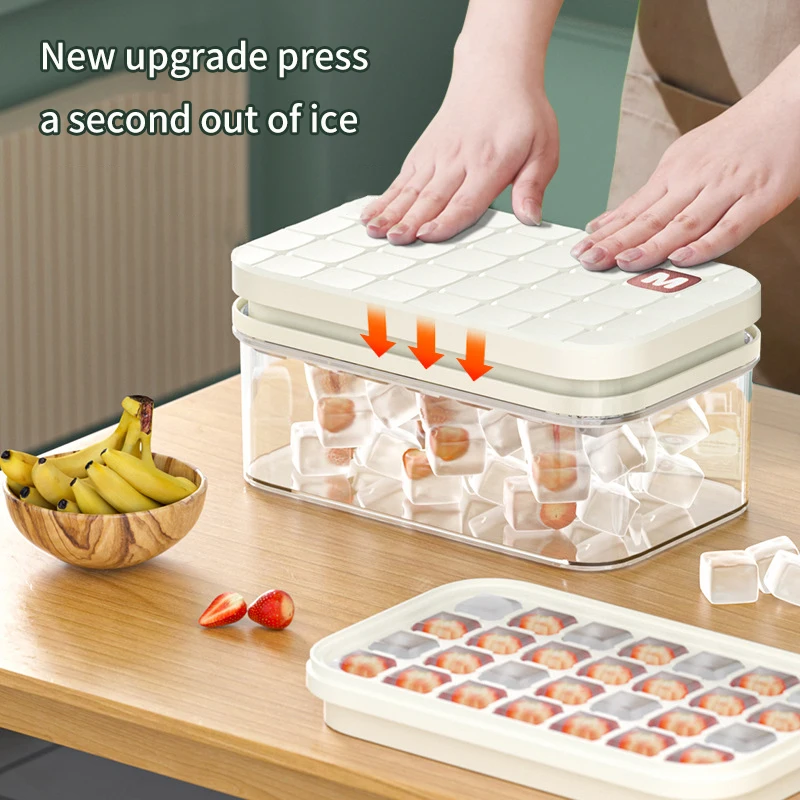 

Ice Cube Mold Large Capacity Silicone Ice Grid Household Ice Storage Ice Making Box With A Cover That Can Be Pressed