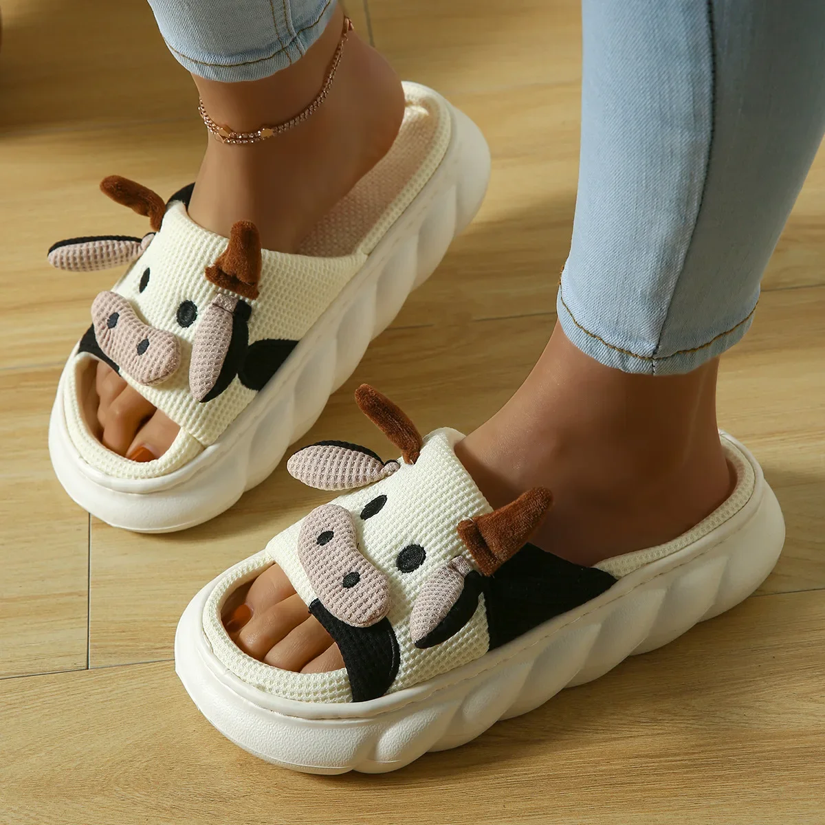 Домашние тапочки на толстой подошве для мужчин и женщин всесезонные