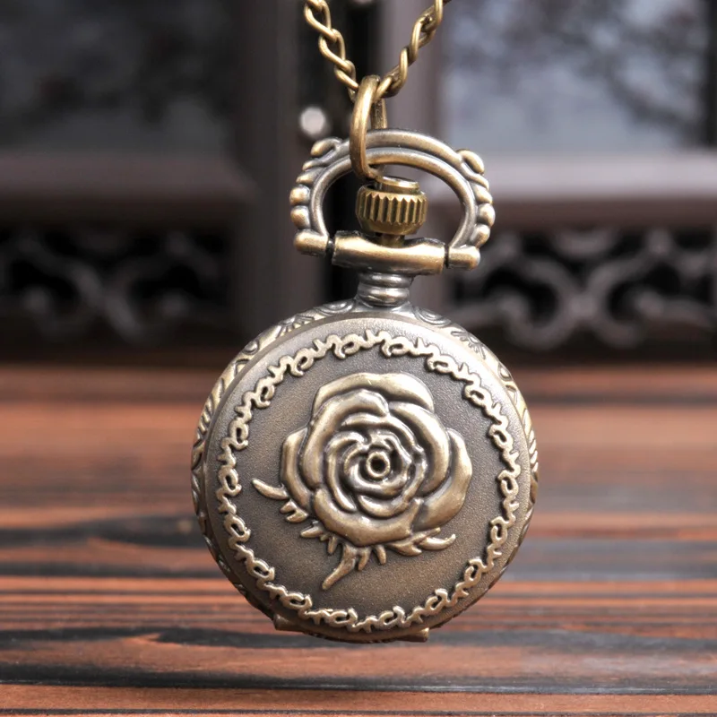 Orologio Da Tasca Vintage Al Quarzo Con Quadrante Rosa Per Uomo Donna Custodia Con Incisione Floreale Orologio Con Ciondolo A Catena Per Collezione Re