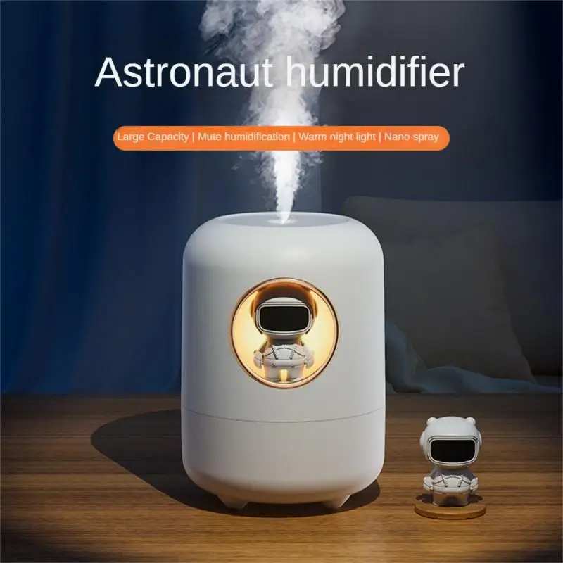 

Space Aromatherapy Diffuser Sprayer Mini Astronaut Usb Air Humidifier Home Desktop Atomizer Night Light Simple Car Humidifier