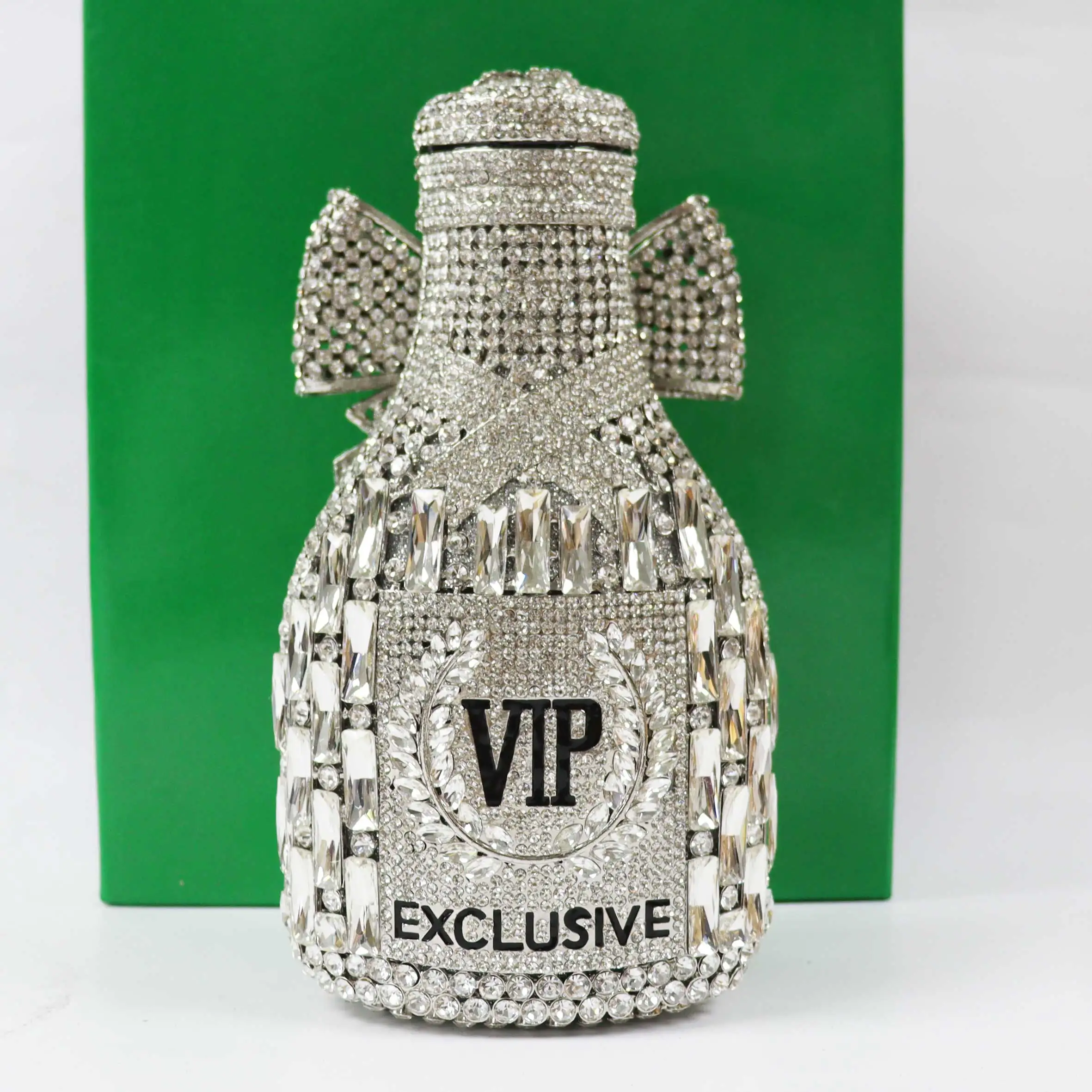 Вечерние сумки KHNmeet с кристаллами в виде бутылки шампанского серебристые женские