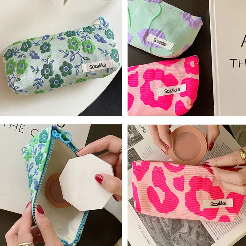 

3D Vintage Flower Cosmetic Bag Women Pencil Case Makeup Bag Zipper Pouch Lipsticks Make Up Brush Organizer Bag Makeup Pouch