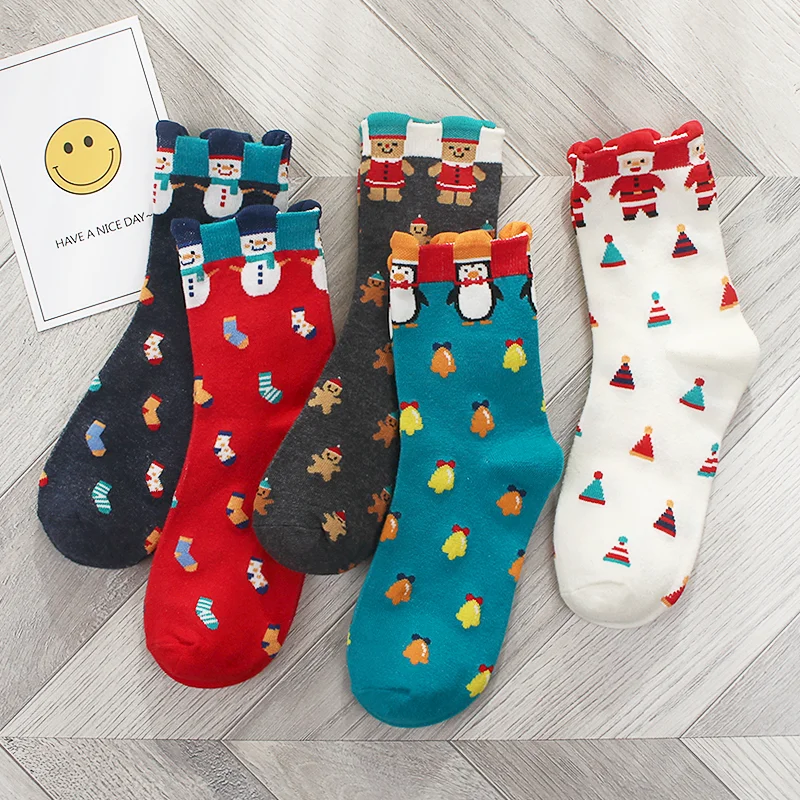 2022 Winter Women Christmas Socks Cotton Autumn New Year Gift Santa Claus Xmas Tree Snow Elk Happy Socks Calcetines Size 35-42