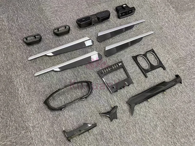 Комплект кузова из сухого углеродного волокна для Lamborghini URUS OEM стиль