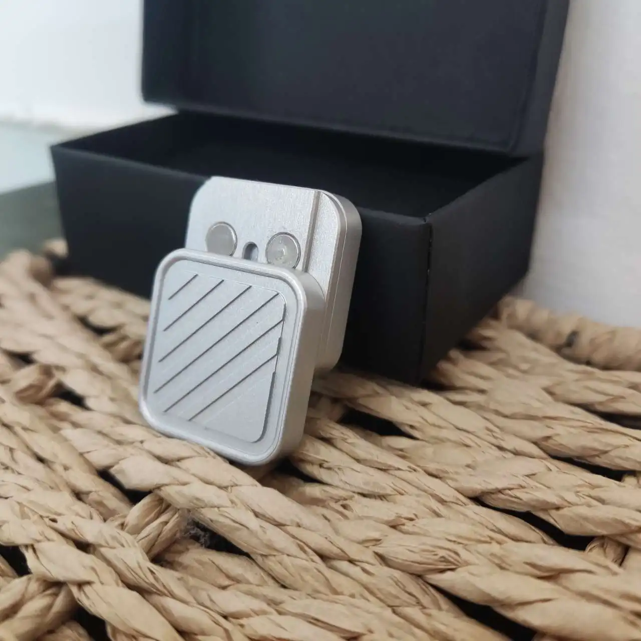 

Mackie MINI CP3 капсулы из нержавеющей стали EDC фиджет-игрушки слайдер декомпрессионный артефакт Мужская карманная игрушка для пальцев PPB Haptic Coin