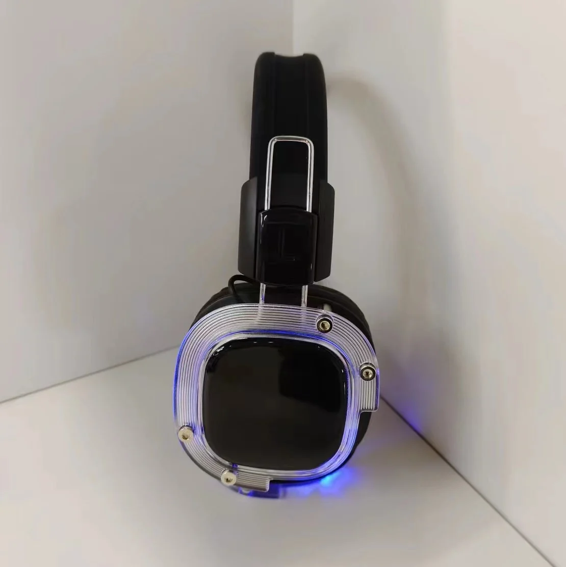 Беспроводные стереонаушники для дискотеки