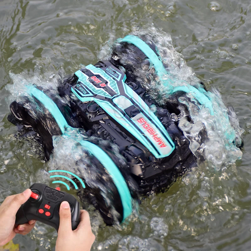 

Новейший высокотехнологичный автомобиль с дистанционным управлением 2,4G амфибия Радиоуправляемая машина 45-55 минут Двусторонняя игрушка дл...