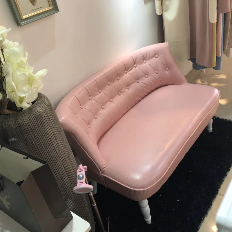 

Clothing store small double small family American network red sofa sofa store European logs contracted and contemporary bedroom