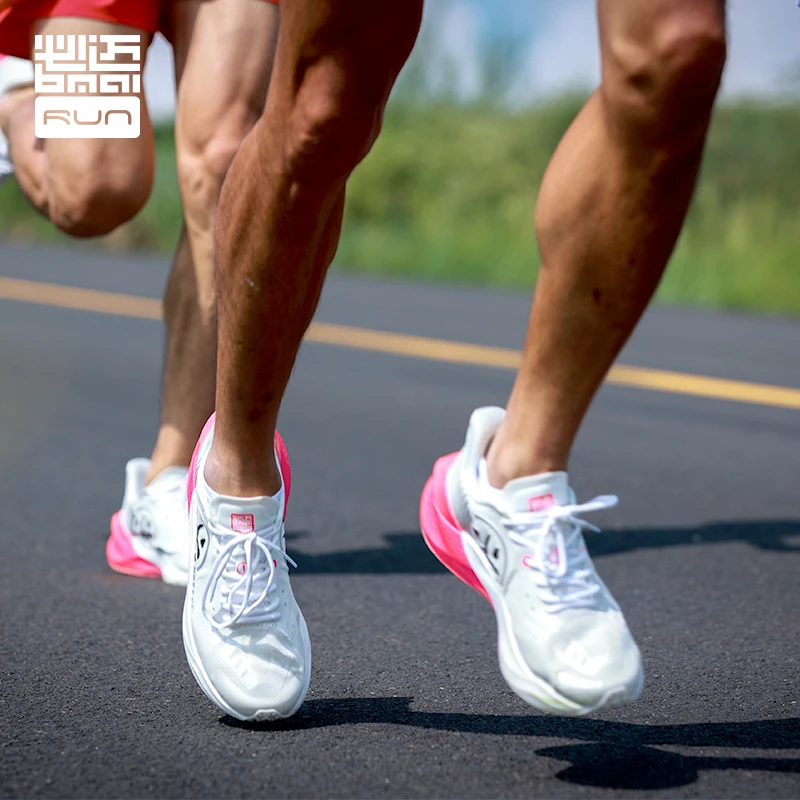 BMAI Running Shoes for Men Breathable Professional Marathon White Sneakers Mens Cushioning Luxury Designer Sports Trainers Tenis