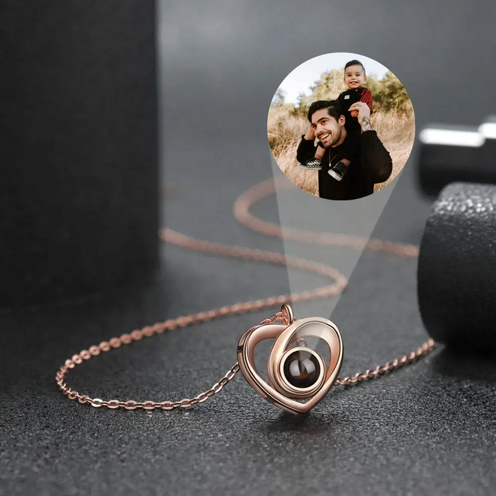 Customized Projection Photo Necklaces Personalized Photo Necklace for Women Mother Gifts Memory Collection Heart-Shaped Jewelry