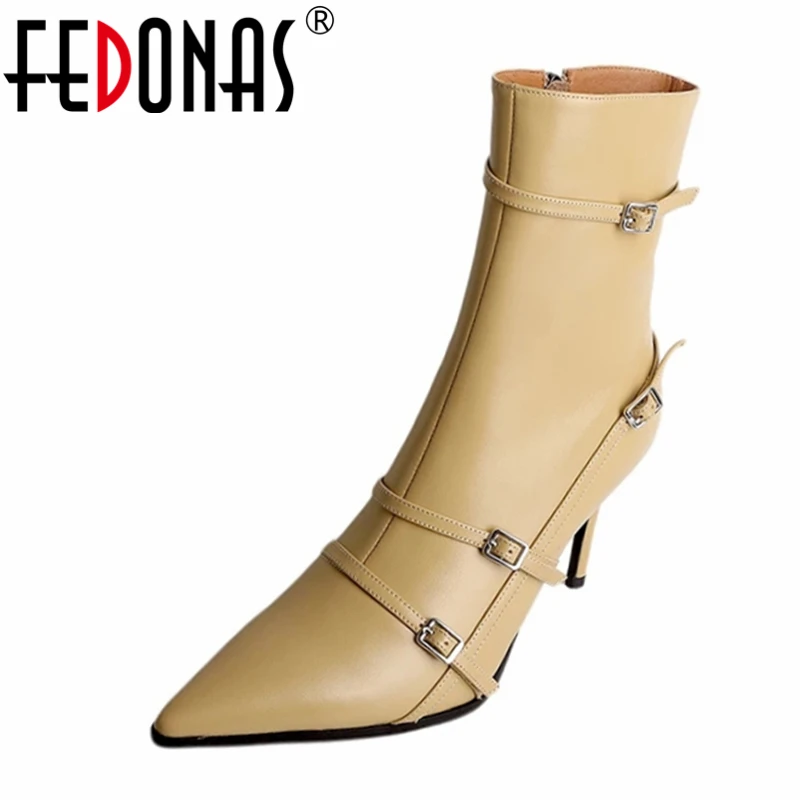 

Женские ботильоны с пряжкой FEDONAS, Черные полусапожки из натуральной кожи на тонких каблуках с острым носком, повседневная обувь для вечерни...