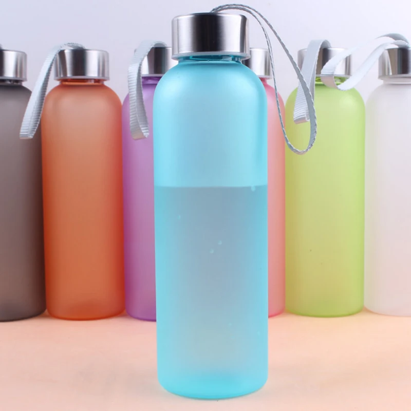 

Portable Plastic Water Bottle Sport Camping Cycling Travel Juice Drinkware Frosted Bottle Outdoor Water Bottle With Strap 600ML