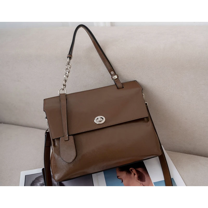 Кожаная сумка растительного дубления с трещинным узором женская из натуральной