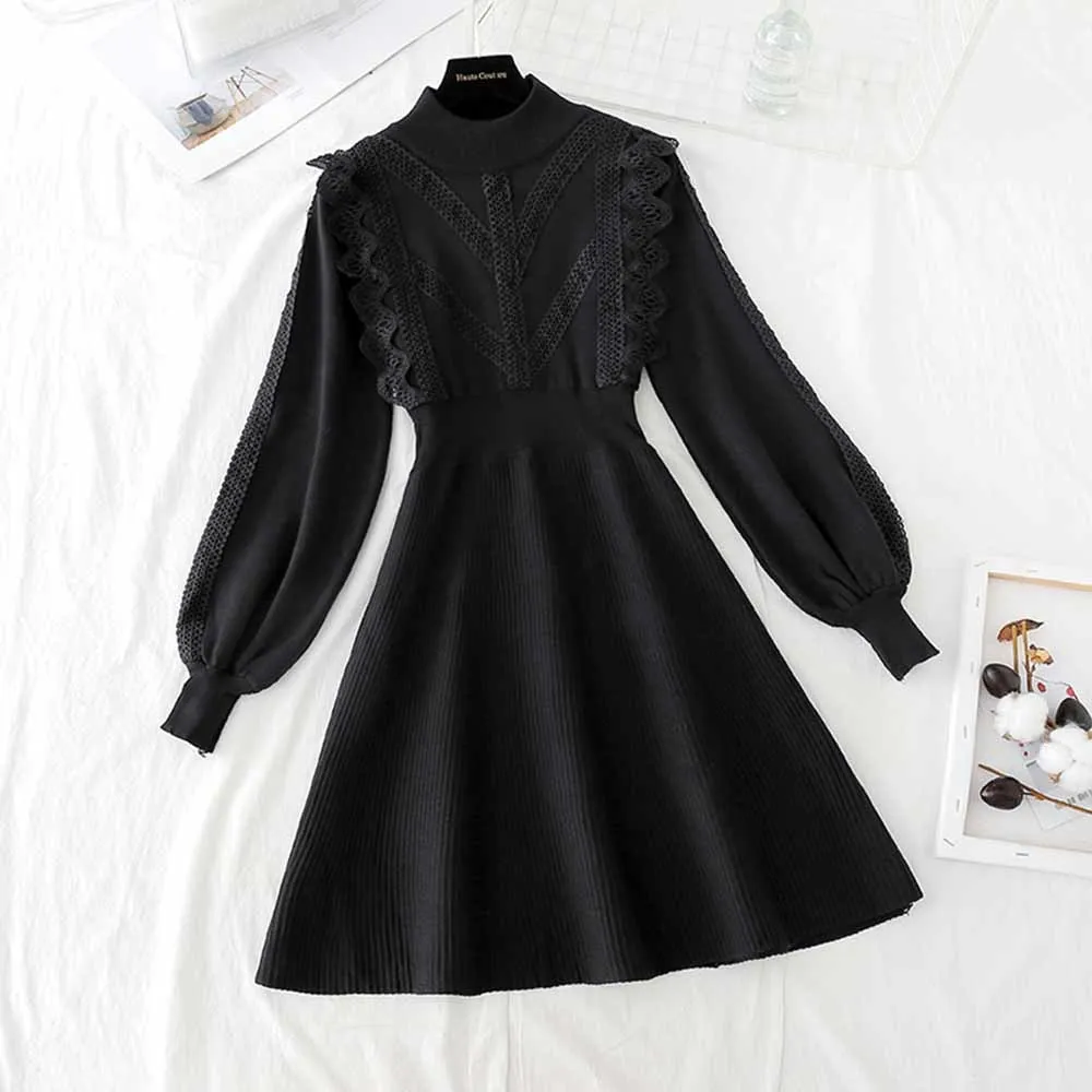 Женское трикотажное мини-платье-свитер повседневное ТРАПЕЦИЕВИДНОЕ кружевное