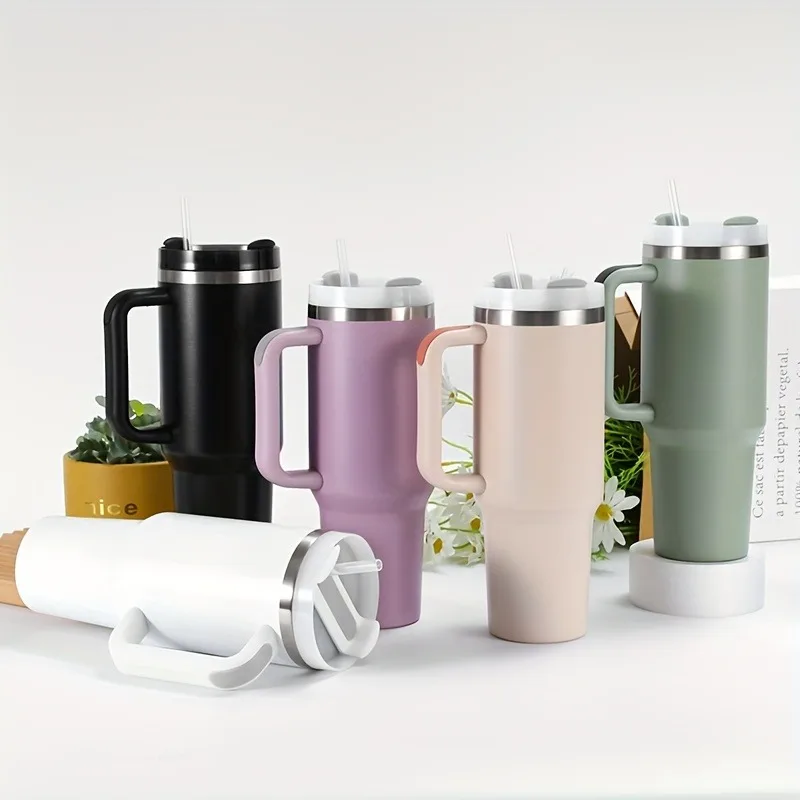 

40 OZ Stainless Steel Portable Vacuum Flask Car Cup With Straw And Leak-proof Lid Traveling Vacuum Cup