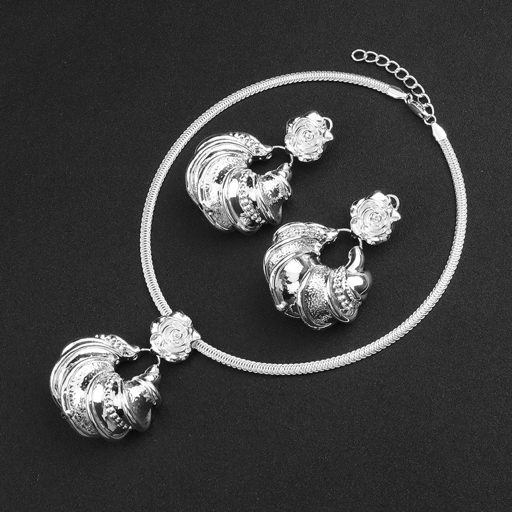 

Elegant Women's Sets New Classic Necklaces Earrings Glamour for Women Luxury Party Fashion Earrings Wedding Jewelry Sets