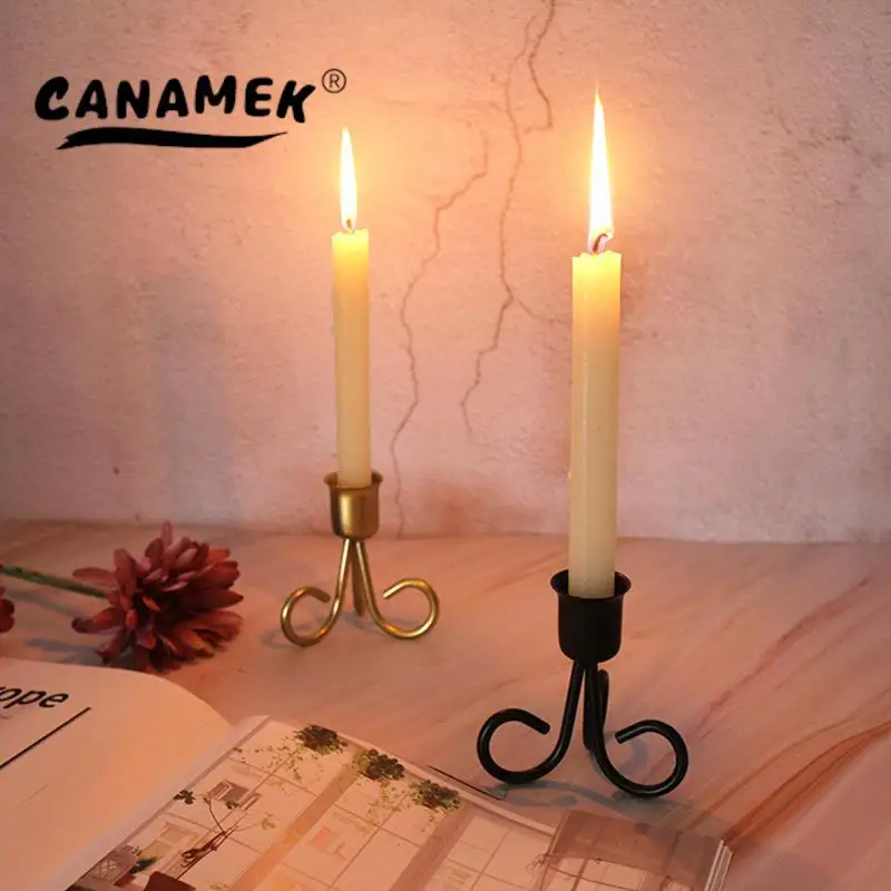 

Retro Metal Iron Wire Candlestick Candle Holder Wedding Party Vintage Desktop Adornment Candlestick Home Decor Octopus Shape 1pc