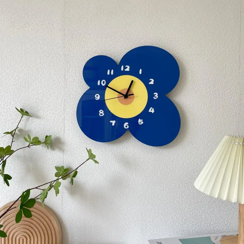 

Luxury Kids Room Wall Clocks Free Shipping Quartz Bedroom Wooden Silent Unusual Wall Clock Modern Classic Saat Room Decorarion