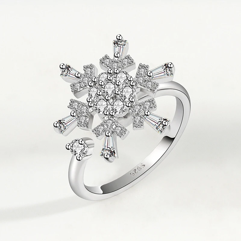 Fashion Personality Rotatable Snowflake Rings For Women Shiny Micro Crystal Paved Relaxing Fascinating Jewelry Snow Festival