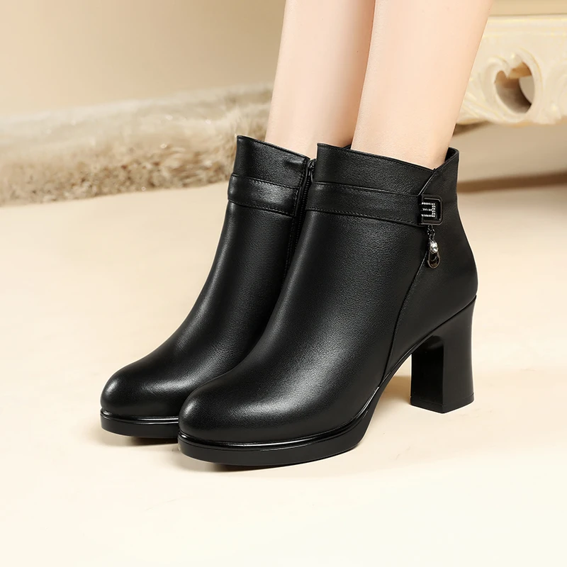 AIYUQI Women Ankle Boots 2023 Winter Genuine Leather Women Fashion Boots Large Size Natural Wool Warm Women Marton Boots