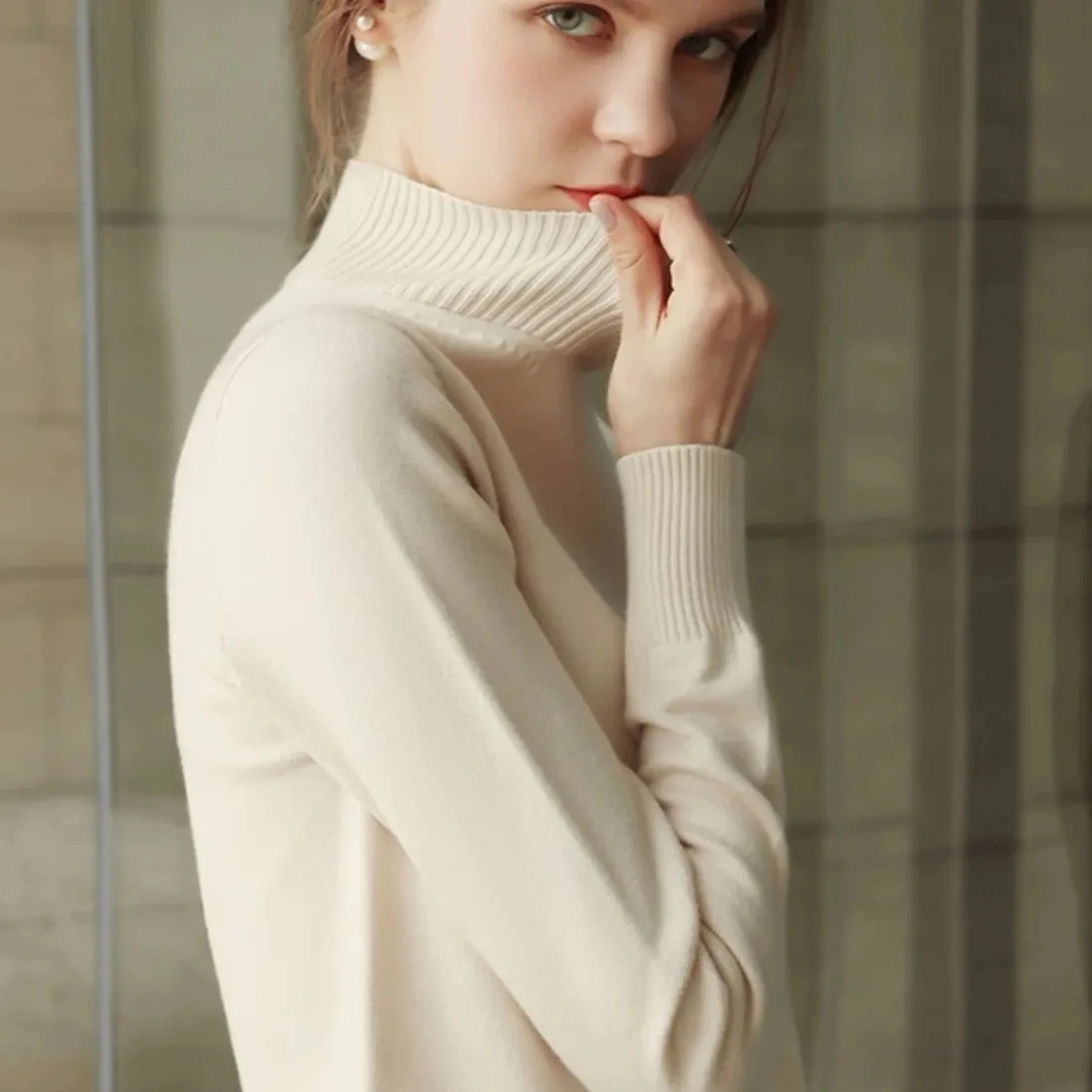 Свитер с воротником хомут на осень-зиму вязаные пуловеры женские повседневные