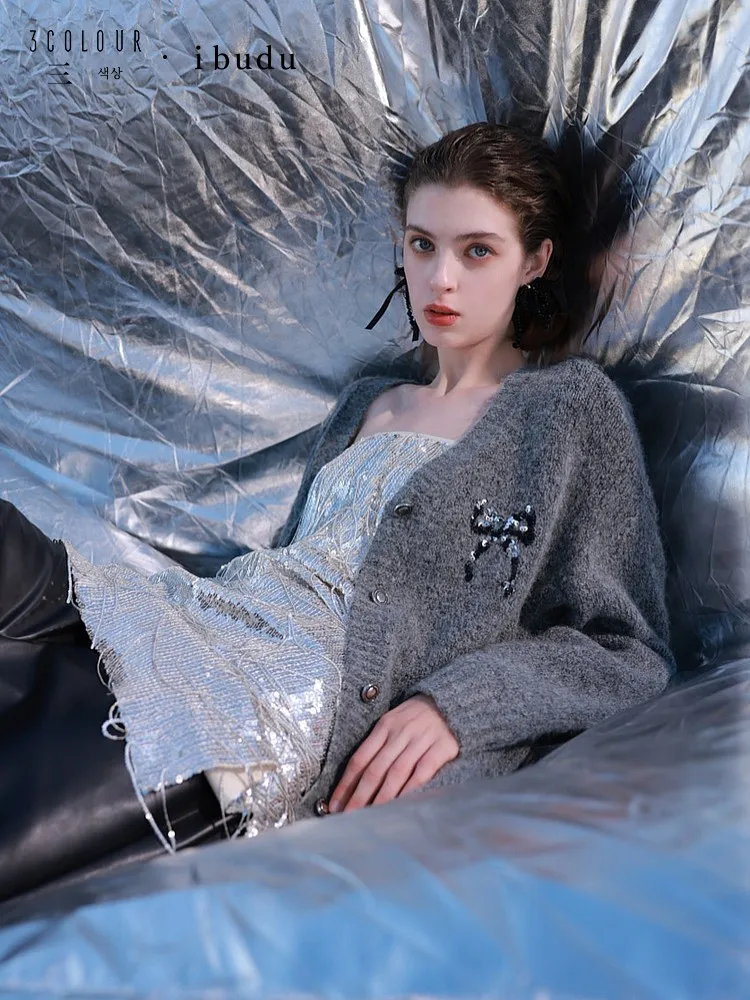 Tricolor Ibudu2024 Winter New Beaded Embroidery Bow Knit V-neck Sweater Cardigan Lazy Leisure