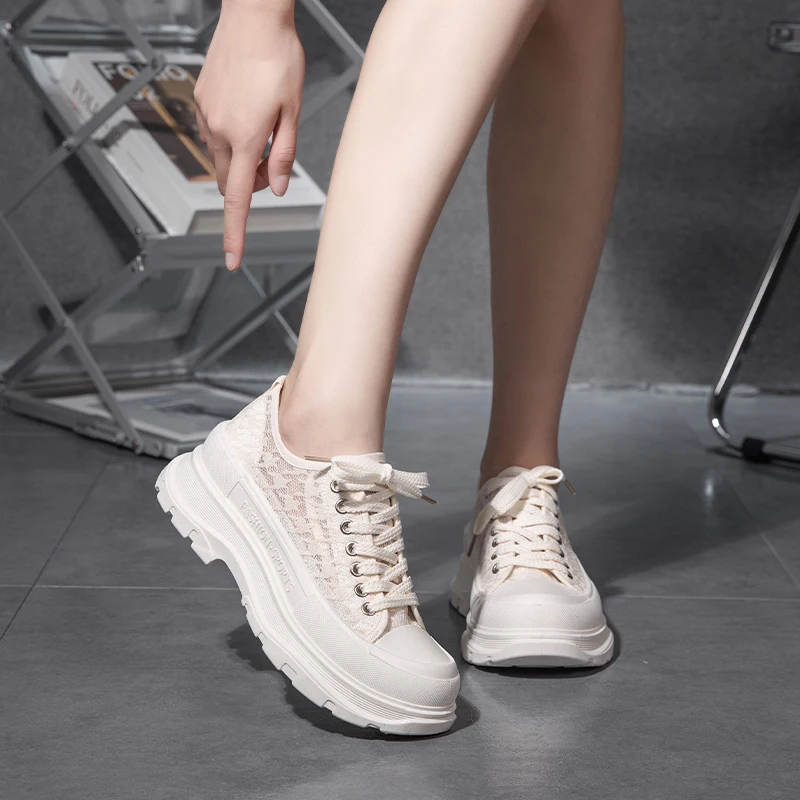 

Women White Sneakers Autumn Lace Up Thick Bottom Casual Flats Anti-slip Outdoor Walking Sports Board Shoes
