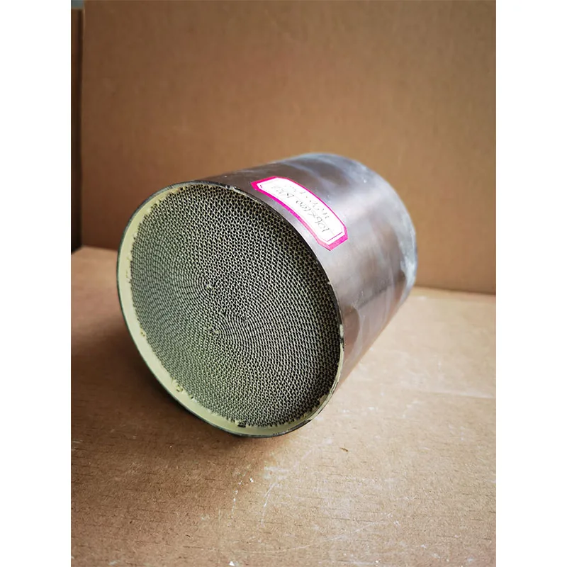 Универсальный металлический каталитический нейтрализатор 106*100 мм EURO 3 400 ячеек