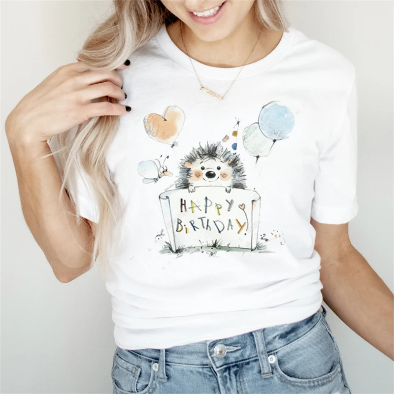 

Женская футболка с коротким рукавом и принтом «Ежик»