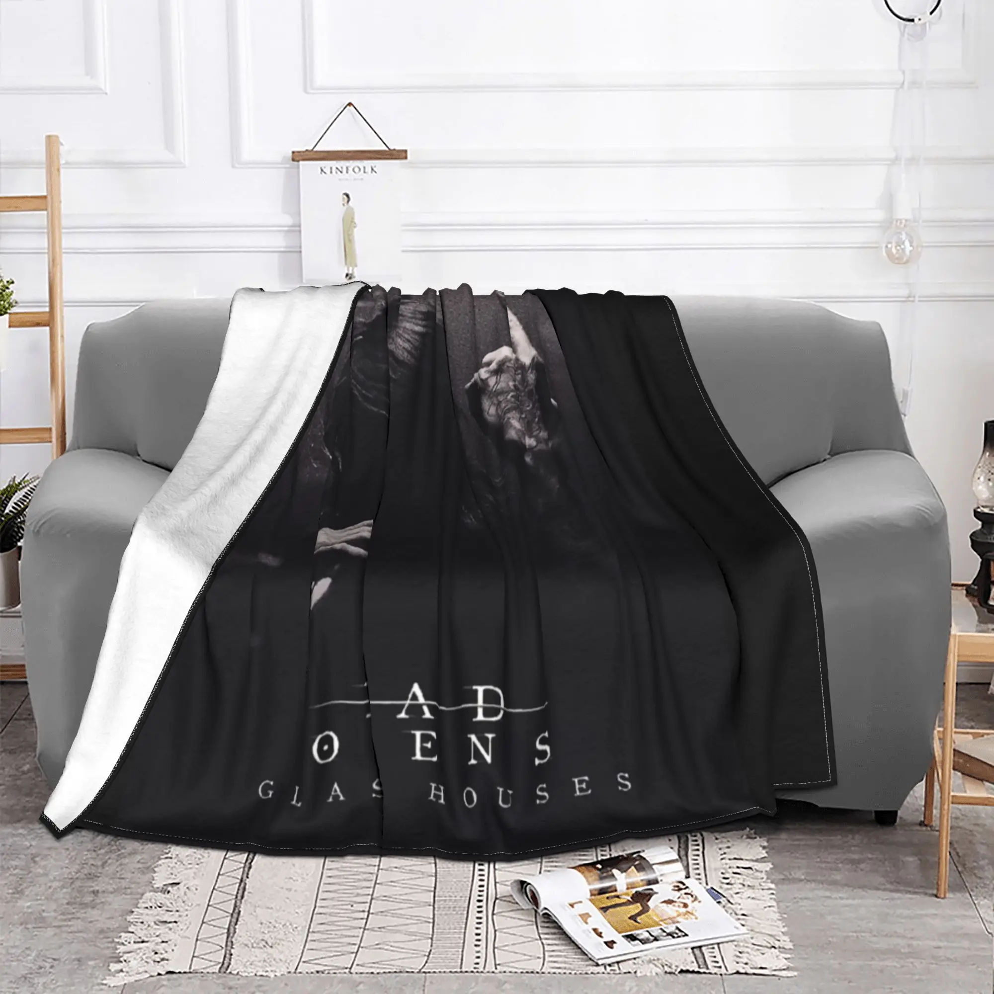 Фланелевое одеяло Bad Omens со стеклянными домиками рок-группа забавное для кровати