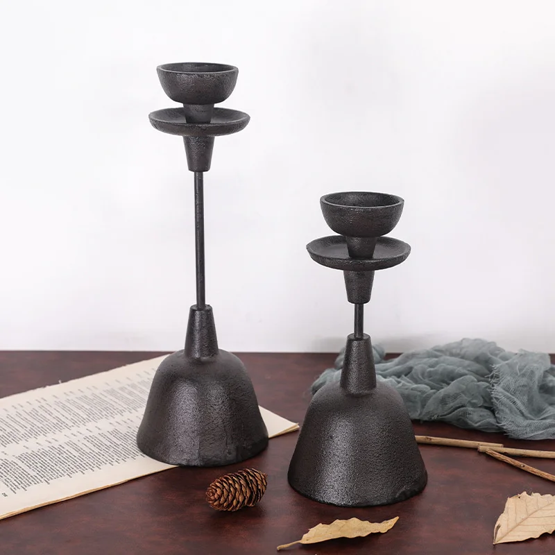 

American soft Candlestick Chinese teahouse home furnishings Hotel cast iron home stay antique props Candlestick iron art