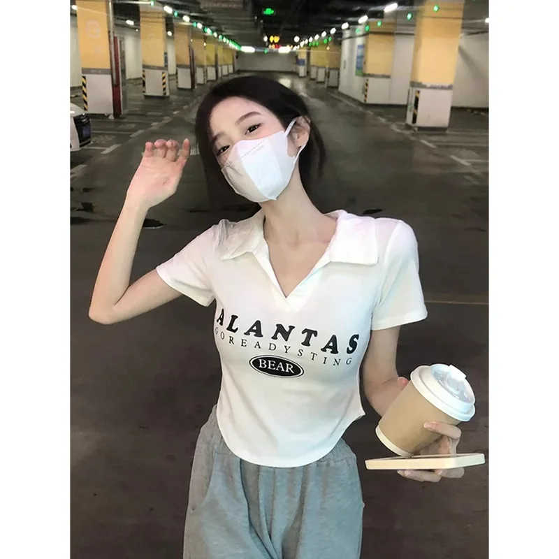 Черный укороченный топ с v-образным вырезом и высокой талией женская летняя