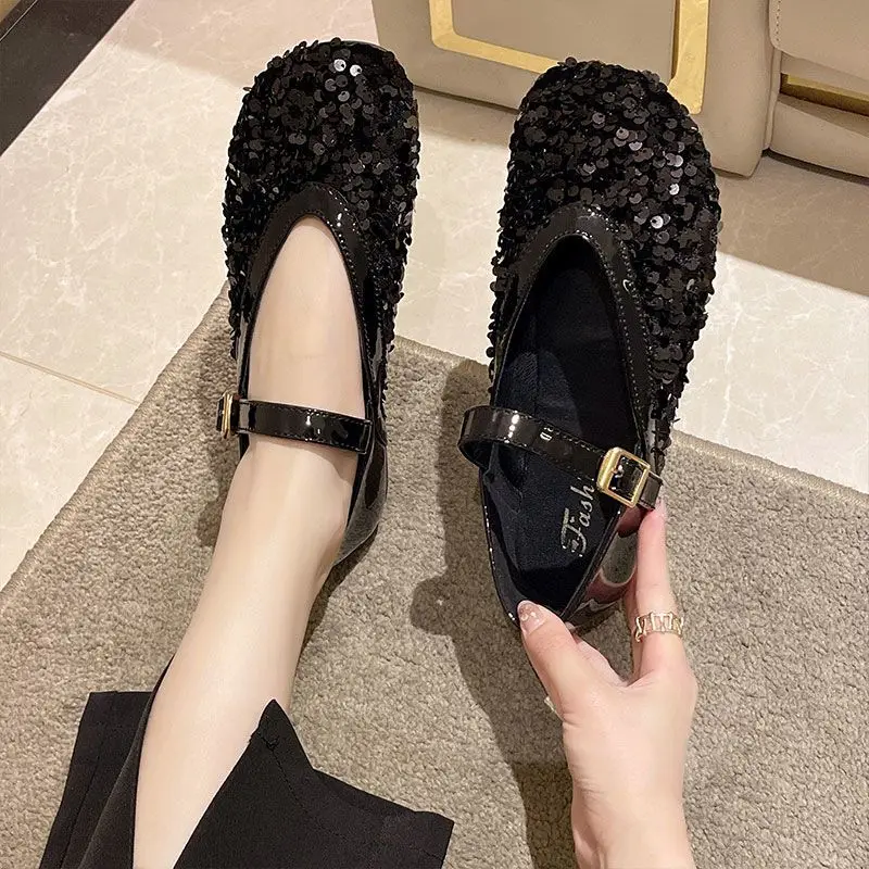 Wide Leg Fit Mary Janes Shoes for Women 2023 V-shape Shallow Sequin Flats Female Mom Flat Glitter Loafers Womens Ballerina Shoes