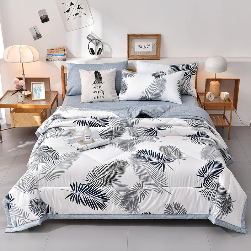 

White Leaf Print Summer Quilt Nordic Cartoon Floral Thin Comforter Single Double Queen Bedspread for Adult Children Bed Blanket