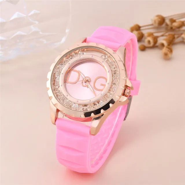 New Women Watch Fashion Bling Crystal Full Steel Casual Ladies Watches Female Quartz Watch Diamonds Wristwatch For Women Clock
