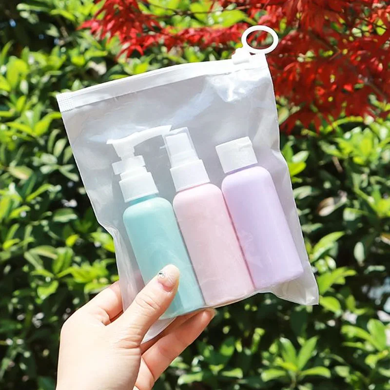 

PE 60ml 3Pcs/Set Portable Refillable Bottle Spray Bottle Shampoo Shower Gel Empty Bottle Cosmetics Container Travel Supplies Set