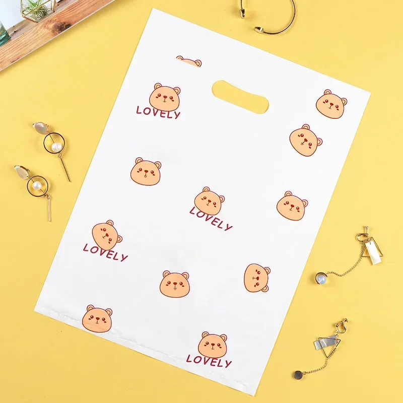 

Прозрачные пластиковые сумки с ромашкой