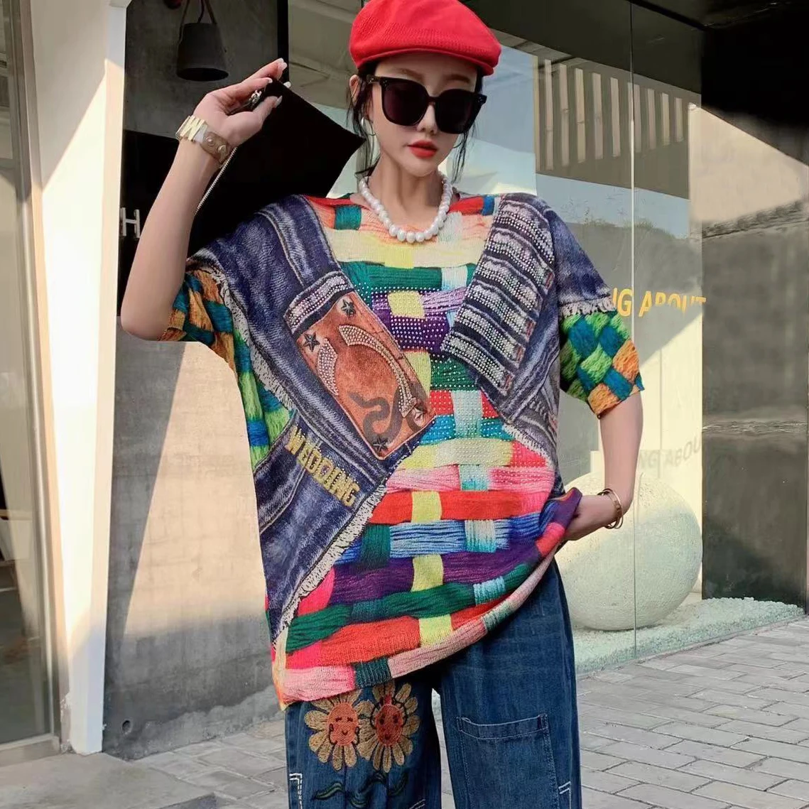 

2204 European 2022 New Summer Knitted T-shirt O-neck Pullover Geometric Print Personality Thin Sweater Plus Size Top Women Tide