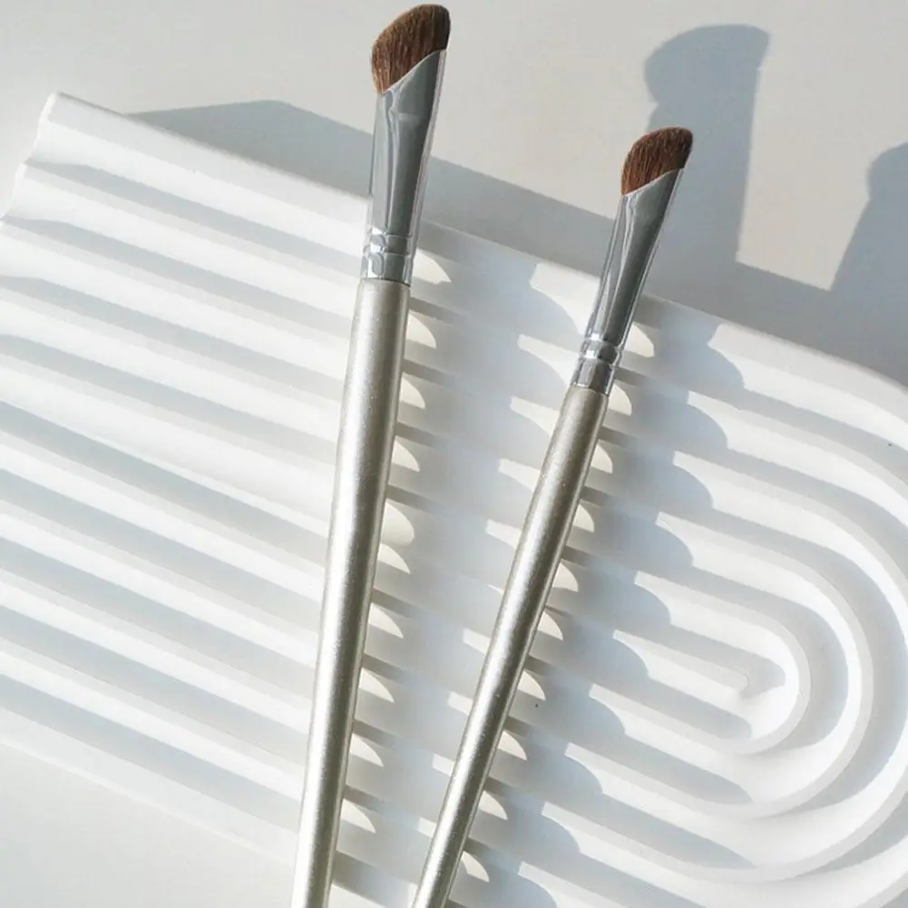 Кисть для макияжа в форме золотой змеи контурирования носа и бровей из шерсти
