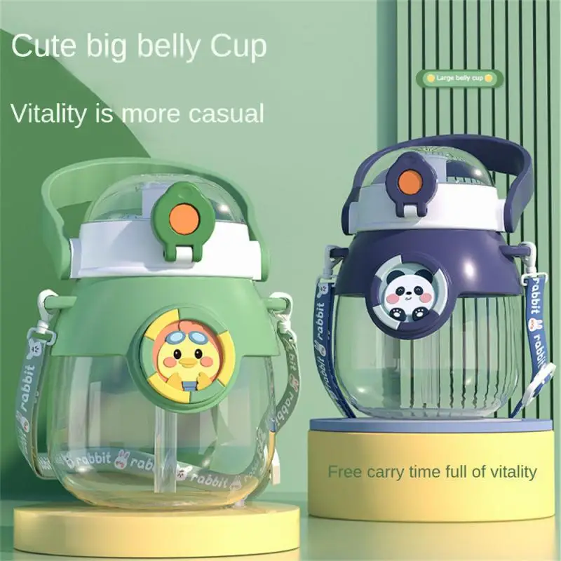 

1 шт., детская портативная соломенная чашка с пластиковым ремешком, 600 мл