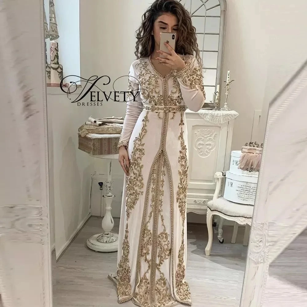 

Moroccan Kaftan Muslim Evening Dresses A-line V-neck Long Sleeves Appliques Beaded Dubai Arabic Turkey Caftan Abaya Islamic Gown