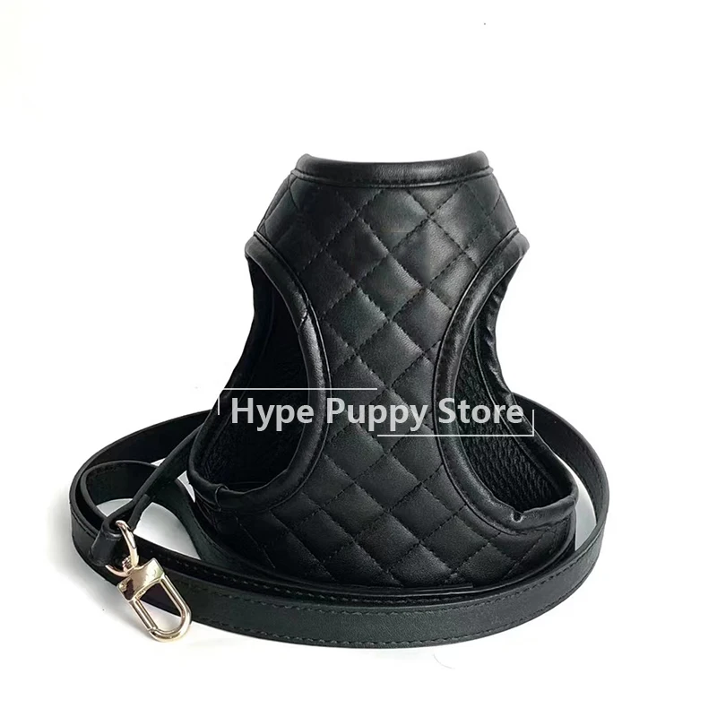 

Designer Pet Dog Harness for Small Dogs Leather Pet Harness For Dog Vest Patch Outdoor Walking Dog Supplies Accessories LC0302