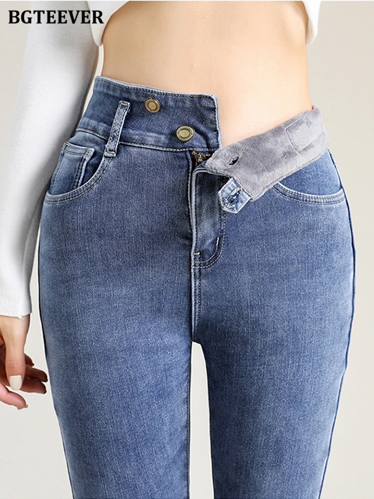 

Повседневные утепленные Бархатные эластичные джинсовые брюки BGTEEVER, женские обтягивающие джинсы с высокой талией и карманами, длинные зимн...