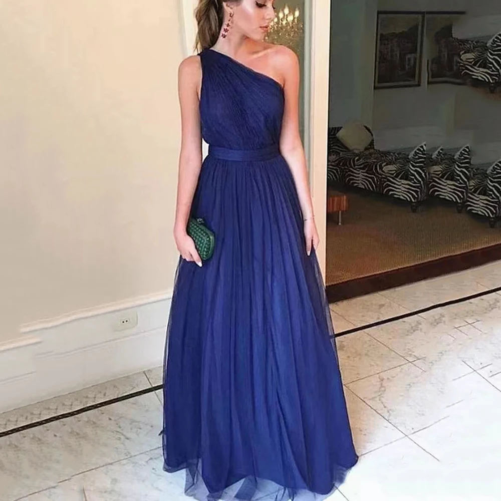 

2022 New Simple Sexy One-Shoulder Bridesmaid's Dress Backless Draped Sleeveless Floor Length Wedding Party Gown robes de soirée
