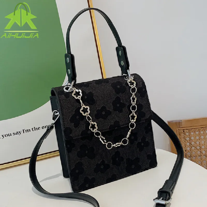 

Luxury Chain Handbags for Women Designer High Capacity Shoulder Crossbody Bag Fashion Casual Messenger Bag Sac A Main New 2022