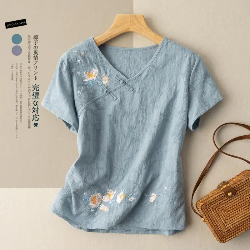

2021 New Arrival Summer Women V-neck Short Sleeve Blouse Button Design Floral Embroidery Cotton Linen Casual Shirts W525