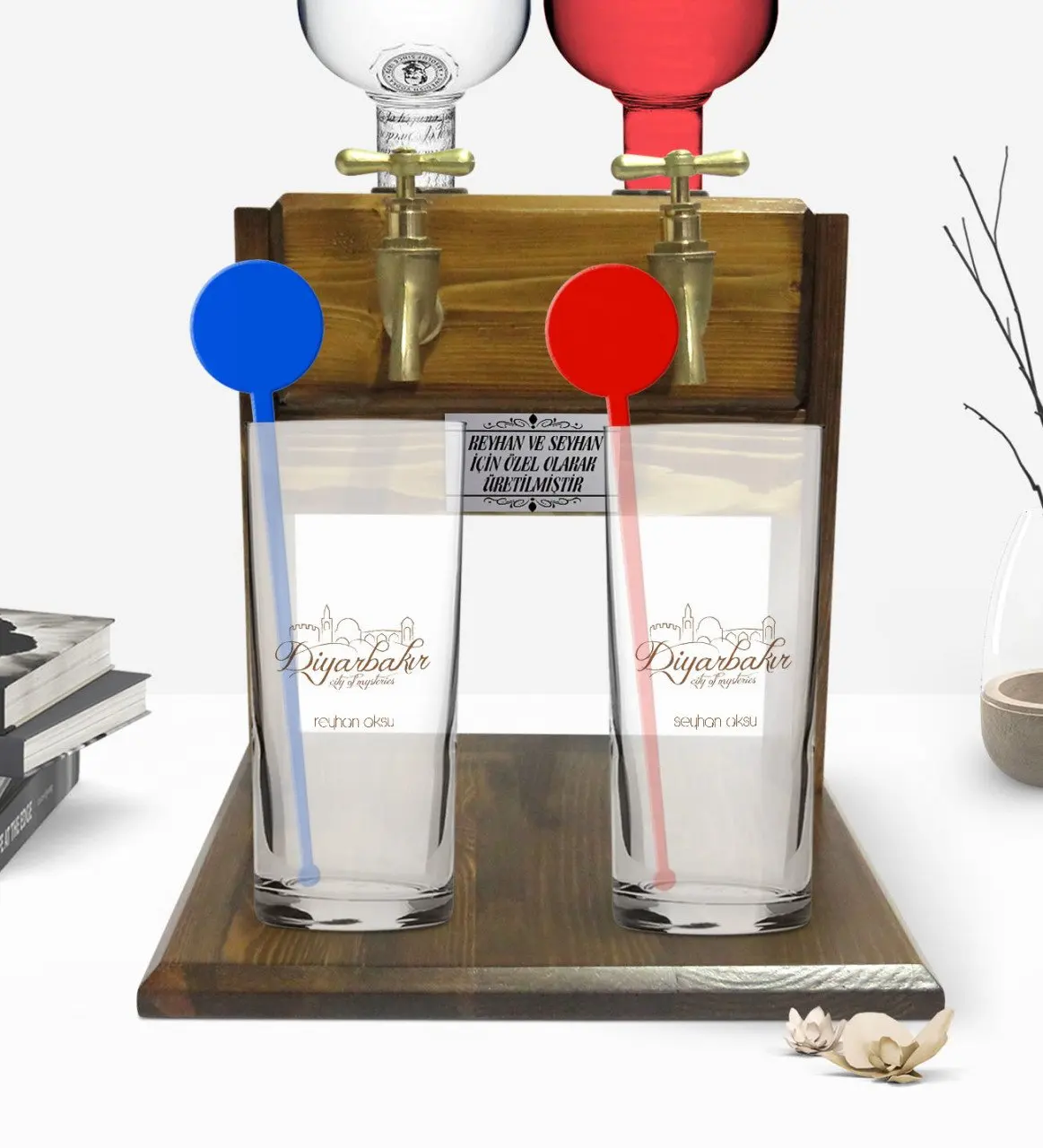 

Индивидуализированная разноцветная дизайнерская туристическая двойная чашка для водки с принтом Diya и двойным краном, водка из натуральног...